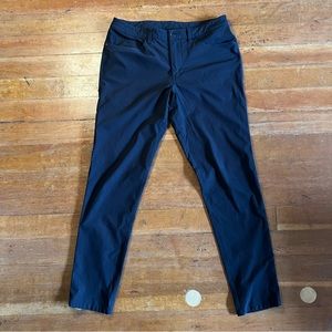 Lululemon Men’s ABC Slim Pants Trouser 33x32 Black